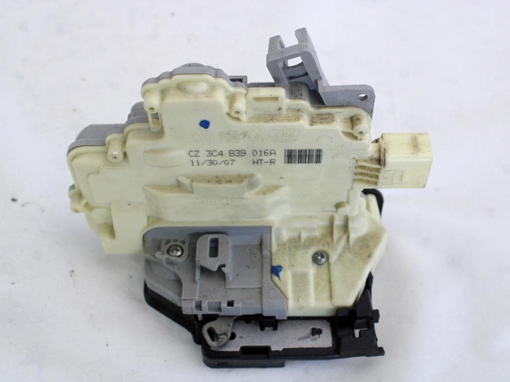 CENTRALNO ZAKLEPANJE ZADNJIH DESNIH VRAT OEM N. 3C4839016A ORIGINAL REZERVNI DEL VOLKSWAGEN TIGUAN 5N MK1 (2007 - 2011)DIESEL LETNIK 2008