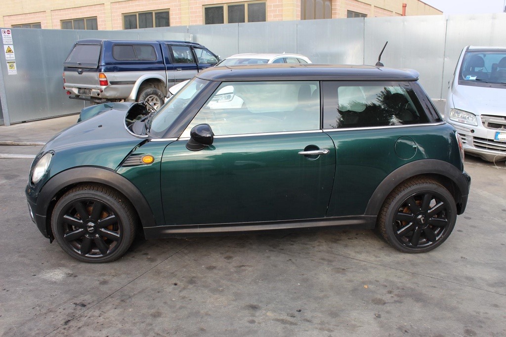 MINI COOPER D R56 1.6 D 80KW 6M 3P (2008) RICAMBI IN MAGAZZINO