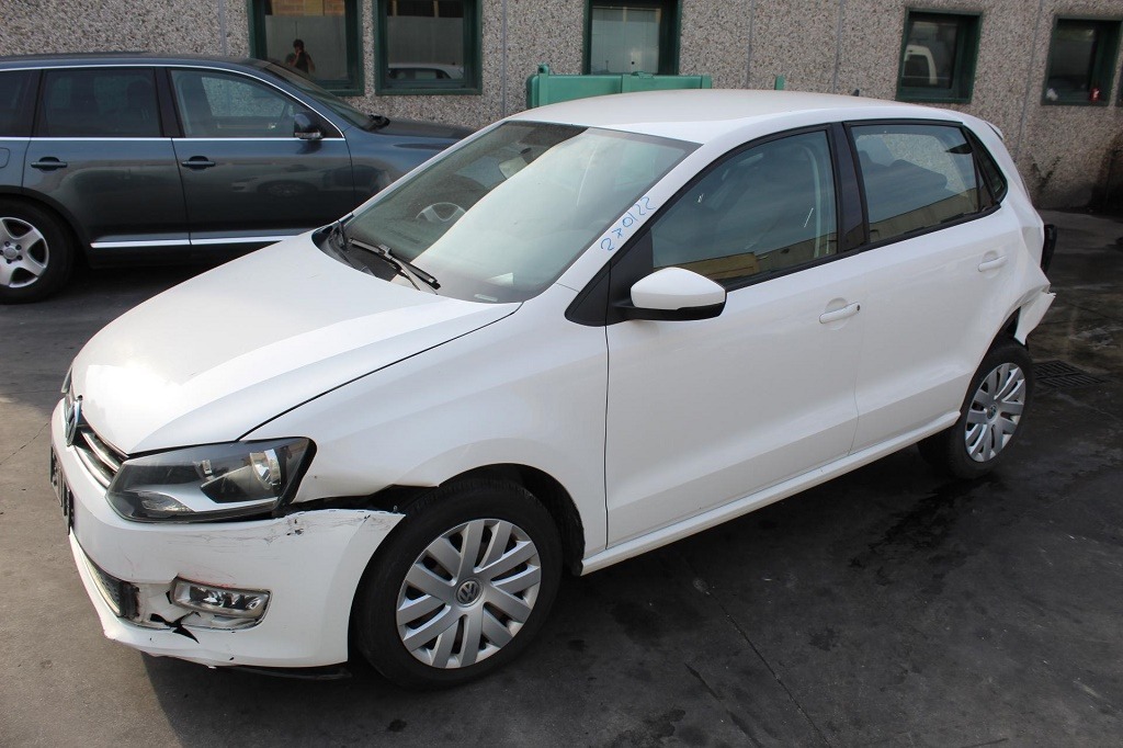 VOLKSWAGEN POLO 1.2 D 55KW 5M 5P (2012) RICAMBI IN MAGAZZINO