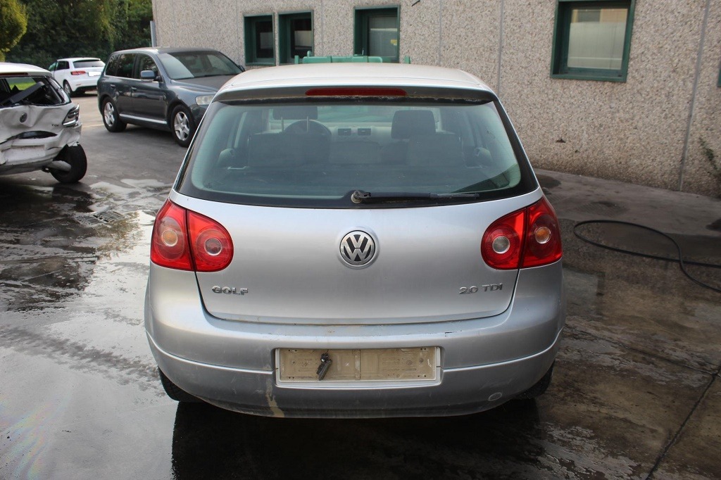 VOLKSWAGEN GOLF 5 2.0 D 103KW 6M 5P (2004) RICAMBI IN MAGAZZINO