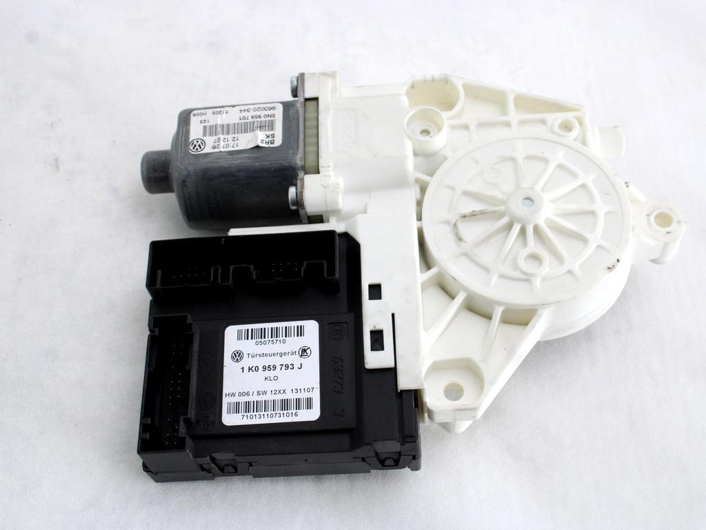 DVIZNI MEHANIZEM SPREDNIH STEKEL  OEM N. 23178 MOTORINO ALZACRISTALLO PORTA ANTERIORE ORIGINAL REZERVNI DEL VOLKSWAGEN TIGUAN 5N MK1 (2007 - 2011)DIESEL LETNIK 2008