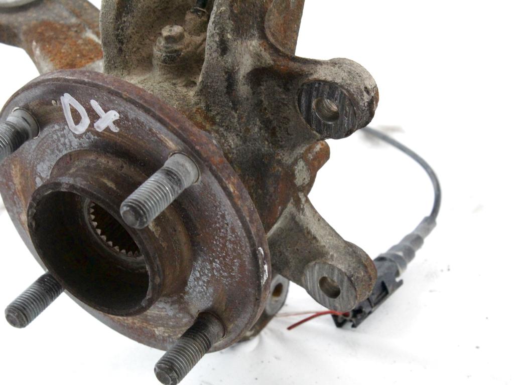 VRTLJIVI LEZAJ DESNO / PESTO KOLESA Z LEZAJEM SPREDAJ OEM N. 1474308 ORIGINAL REZERVNI DEL FORD FIESTA JH JD MK5 R (2005 - 2008) BENZINA LETNIK 2006