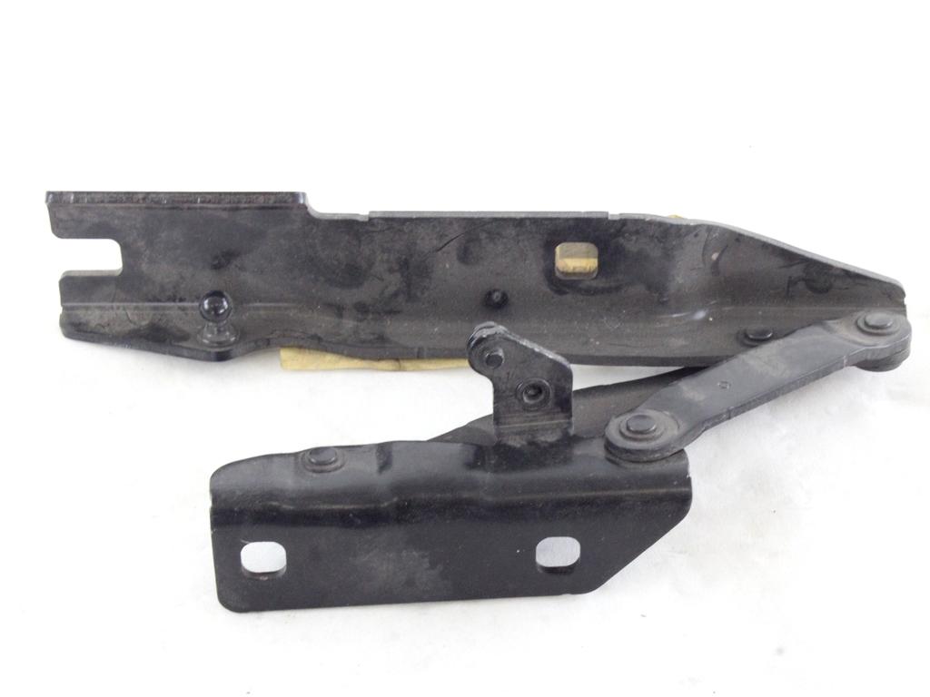 PANTI POKROVA MOTORJA OEM N. 41617120276 ORIGINAL REZERVNI DEL BMW SERIE 5 E60 E61 (2003 - 2010) DIESEL LETNIK 2008