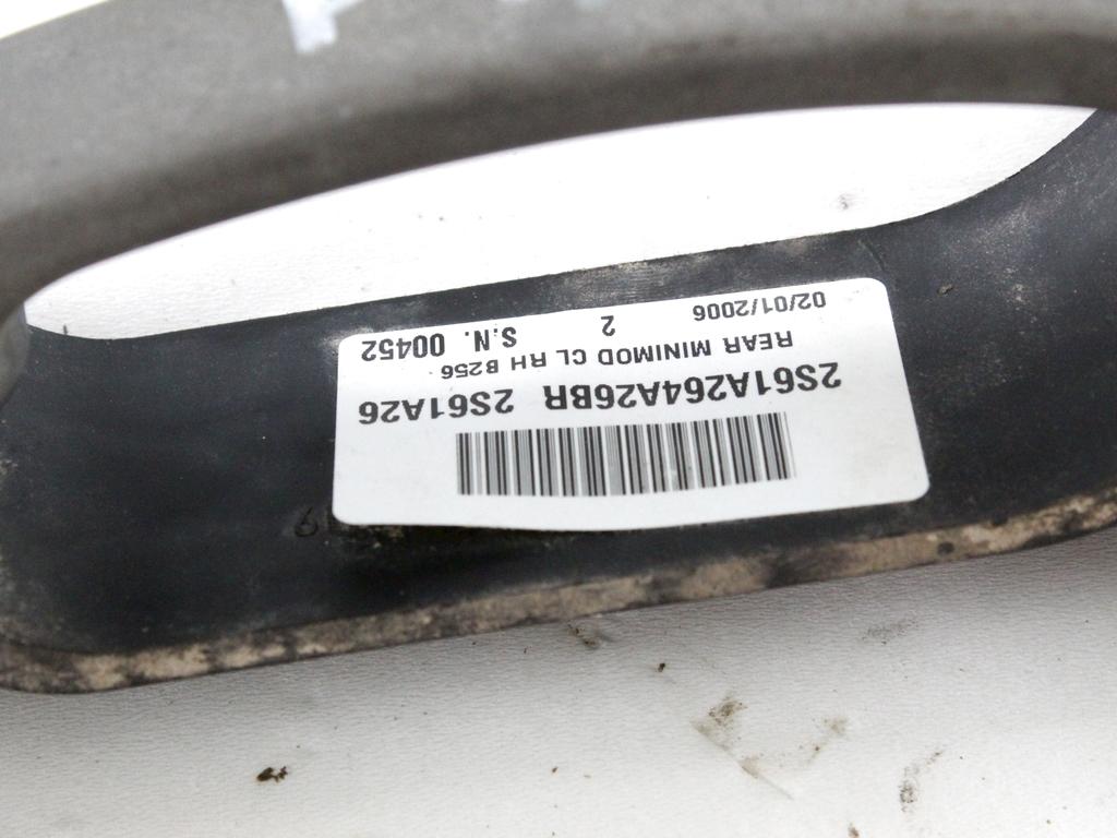 ZUNANJA KLJUKA ZADNJA DESNA VRATA OEM N. 1521631 ORIGINAL REZERVNI DEL FORD FIESTA JH JD MK5 R (2005 - 2008) BENZINA LETNIK 2006