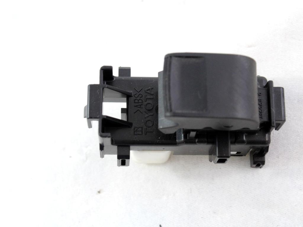 ZADNJE STIKALO OEM N. 848100D030 ORIGINAL REZERVNI DEL TOYOTA RAV 4  XA40 MK4 (2013 - 2018) DIESEL LETNIK 2015