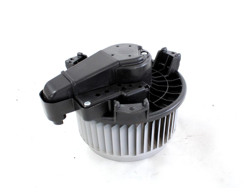 VENTILATOR  KABINE  OEM N. 8710302140 ORIGINAL REZERVNI DEL TOYOTA RAV 4  XA40 MK4 (2013 - 2018) DIESEL LETNIK 2015