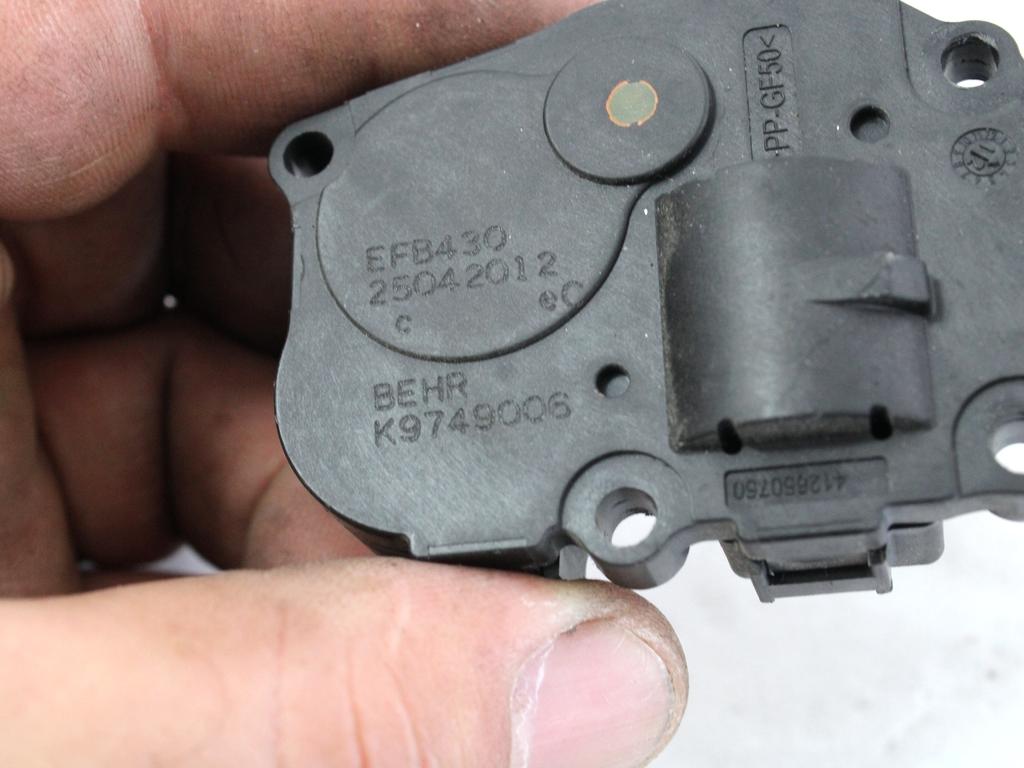 MOTORCEK OGREVANJA OEM N. K9749006 ORIGINAL REZERVNI DEL TOYOTA RAV 4  XA40 MK4 (2013 - 2018) DIESEL LETNIK 2015