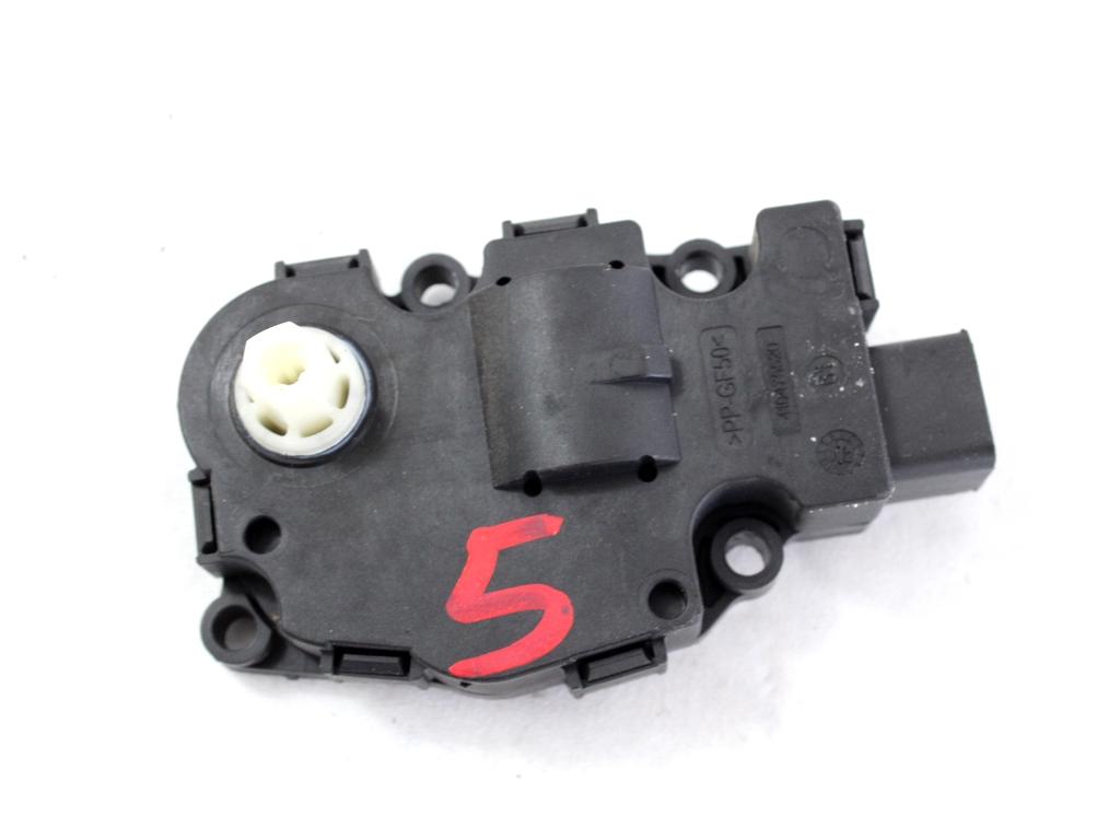 MOTORCEK OGREVANJA OEM N. K9749006 ORIGINAL REZERVNI DEL TOYOTA RAV 4  XA40 MK4 (2013 - 2018) DIESEL LETNIK 2015