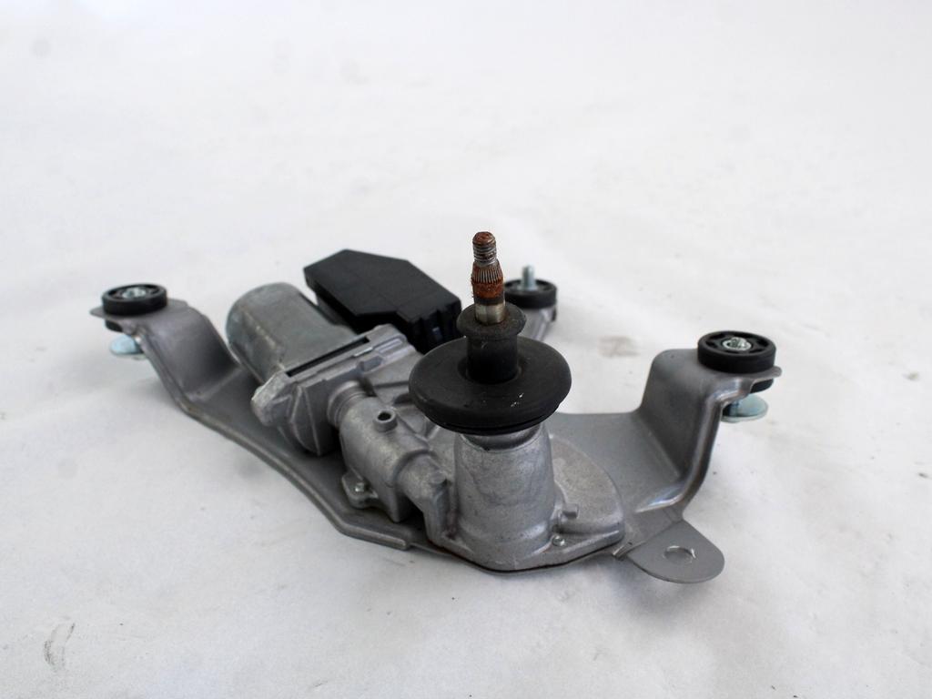 MOTORCEK ZADNJEGA BRISALCA OEM N. 85130-42080 ORIGINAL REZERVNI DEL TOYOTA RAV 4  XA40 MK4 (2013 - 2018) DIESEL LETNIK 2015