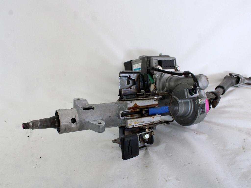 VOLANSKI DROG OEM N. 89650-42091 ORIGINAL REZERVNI DEL TOYOTA RAV 4  XA40 MK4 (2013 - 2018) DIESEL LETNIK 2015