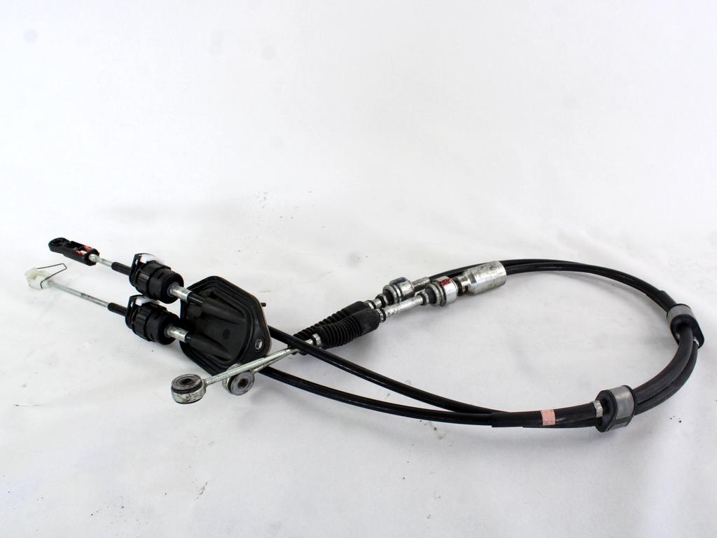 ZAJLE MENJALNIKA OEM N. 3382042340 ORIGINAL REZERVNI DEL TOYOTA RAV 4  XA40 MK4 (2013 - 2018) DIESEL LETNIK 2015