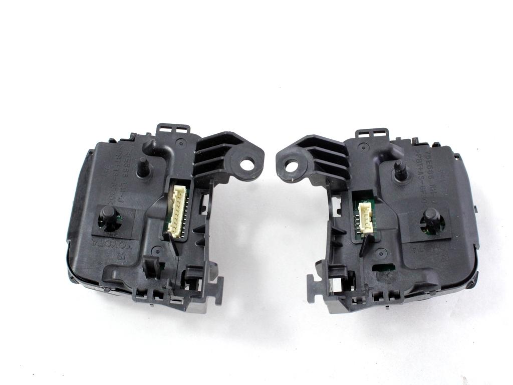 MULTIFUNKCIJSKI VOLAN OEM N. 8425042110C0 ORIGINAL REZERVNI DEL TOYOTA RAV 4  XA40 MK4 (2013 - 2018) DIESEL LETNIK 2015