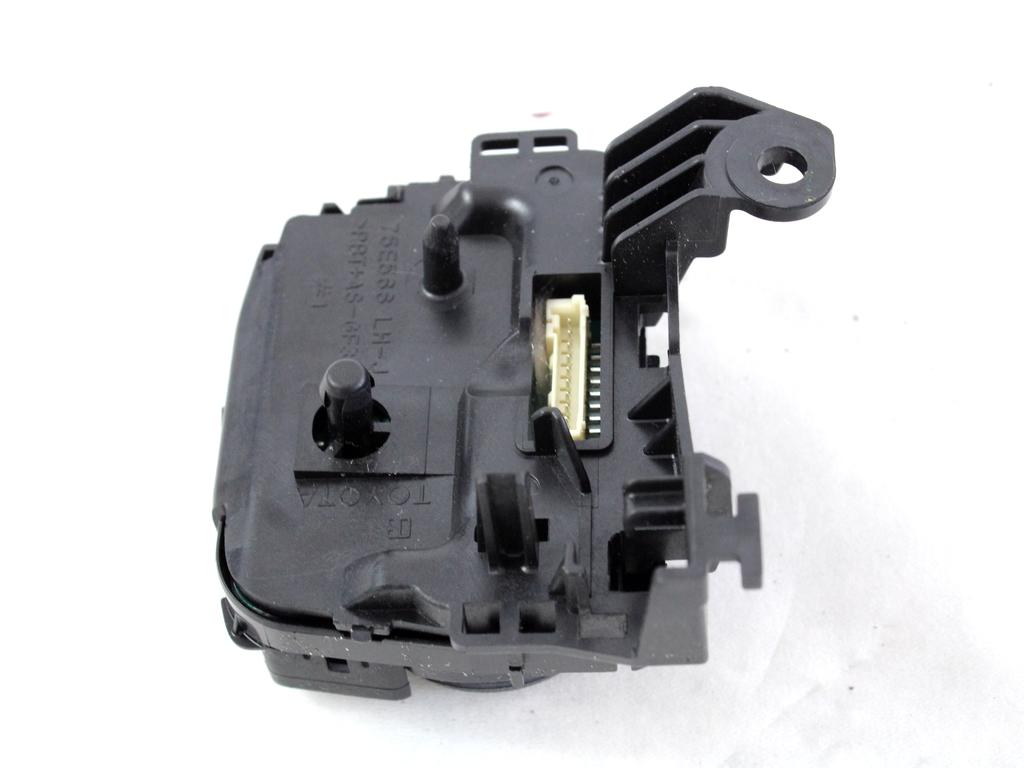 MULTIFUNKCIJSKI VOLAN OEM N. 8425042110C0 ORIGINAL REZERVNI DEL TOYOTA RAV 4  XA40 MK4 (2013 - 2018) DIESEL LETNIK 2015