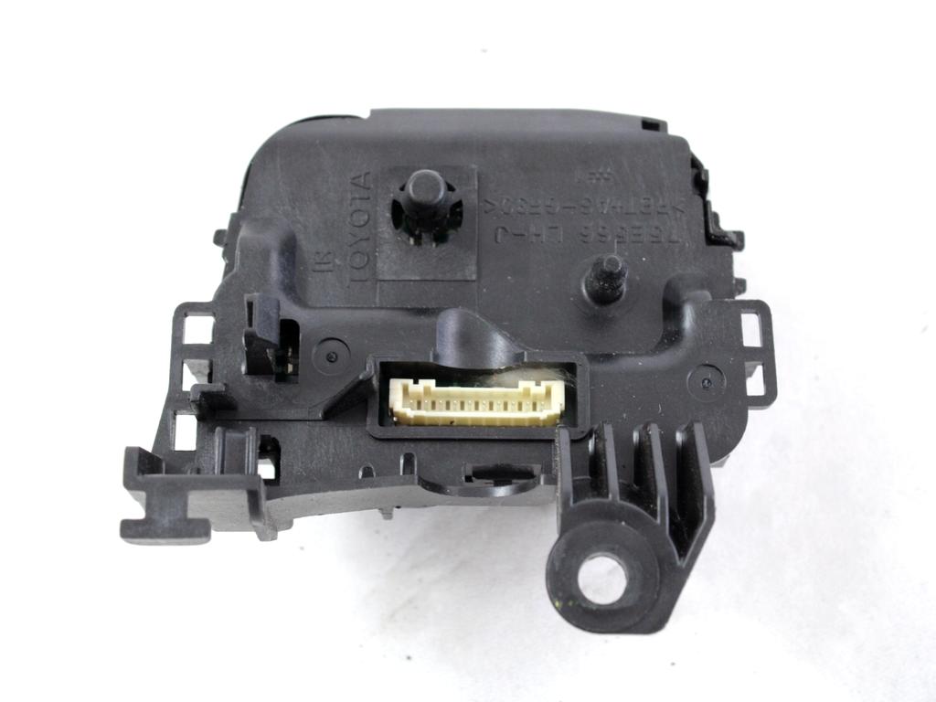 MULTIFUNKCIJSKI VOLAN OEM N. 8425042110C0 ORIGINAL REZERVNI DEL TOYOTA RAV 4  XA40 MK4 (2013 - 2018) DIESEL LETNIK 2015