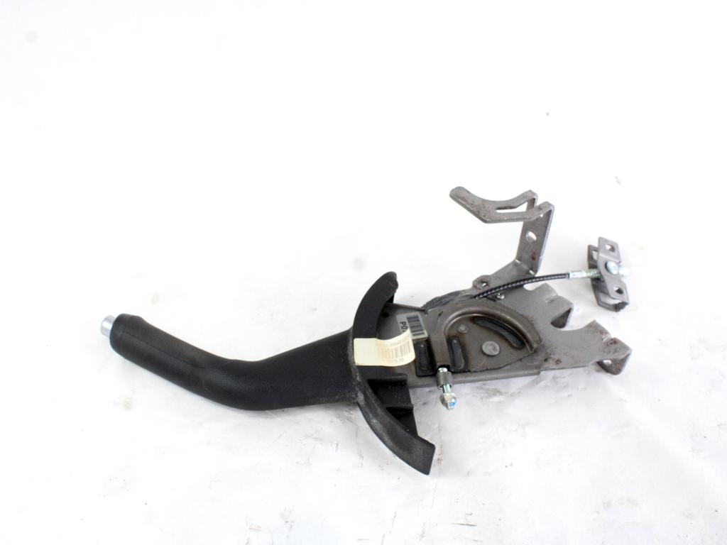 OEM N. 597101P070EQ ORIGINAL REZERVNI DEL KIA VENGA YN (2010 - 2019)BENZINA LETNIK 2013