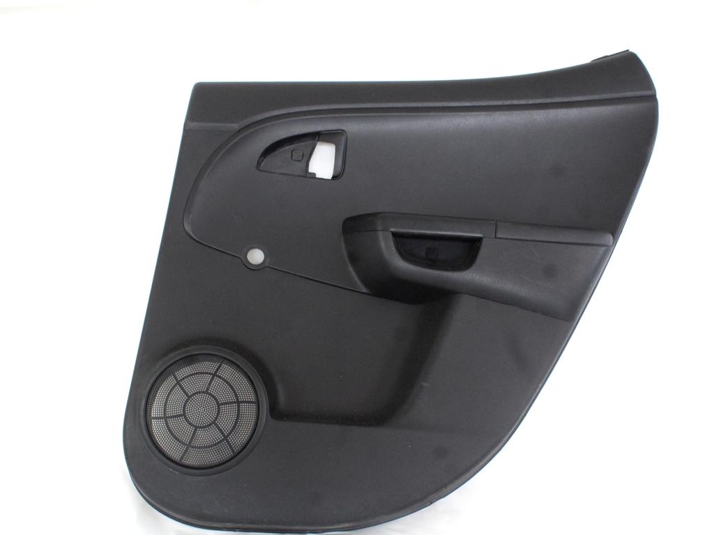 VRATNI PANEL OEM N. PNPDTKIVENGAYNMV5P ORIGINAL REZERVNI DEL KIA VENGA YN (2010 - 2019)BENZINA LETNIK 2013