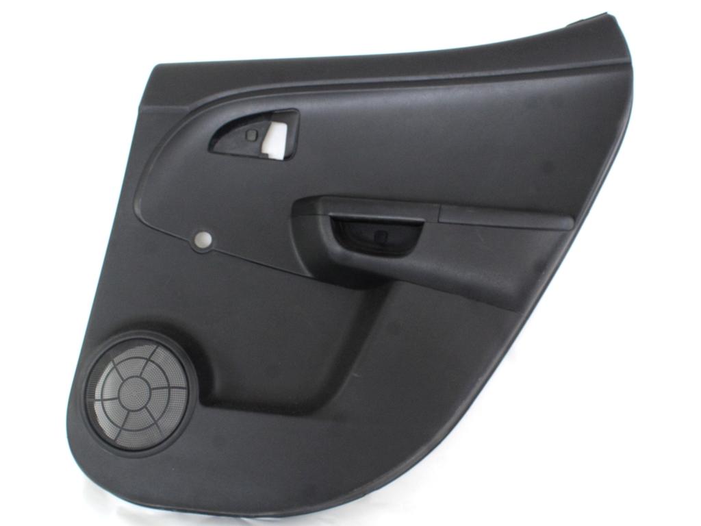 VRATNI PANEL OEM N. PNPDTKIVENGAYNMV5P ORIGINAL REZERVNI DEL KIA VENGA YN (2010 - 2019)BENZINA LETNIK 2013