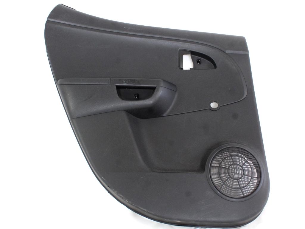 VRATNI PANEL OEM N. PNPSTKIVENGAYNMV5P ORIGINAL REZERVNI DEL KIA VENGA YN (2010 - 2019)BENZINA LETNIK 2013