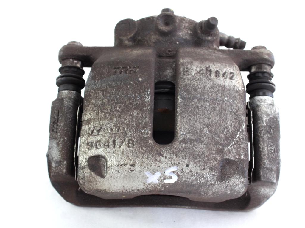 SPREDNJE LEVE ZAVORNE CELJUSTI  OEM N. 581801PA00 ORIGINAL REZERVNI DEL KIA VENGA YN (2010 - 2019)BENZINA LETNIK 2013