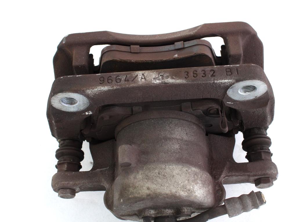 SPREDNJE LEVE ZAVORNE CELJUSTI  OEM N. 581801PA00 ORIGINAL REZERVNI DEL KIA VENGA YN (2010 - 2019)BENZINA LETNIK 2013