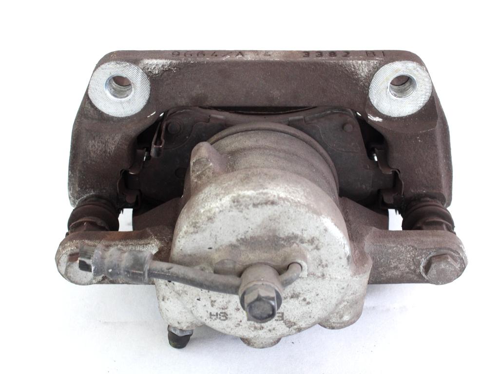 SPREDNJE DESNE ZAVORNE CELJUSTI  OEM N. 581301P000 ORIGINAL REZERVNI DEL KIA VENGA YN (2010 - 2019)BENZINA LETNIK 2013