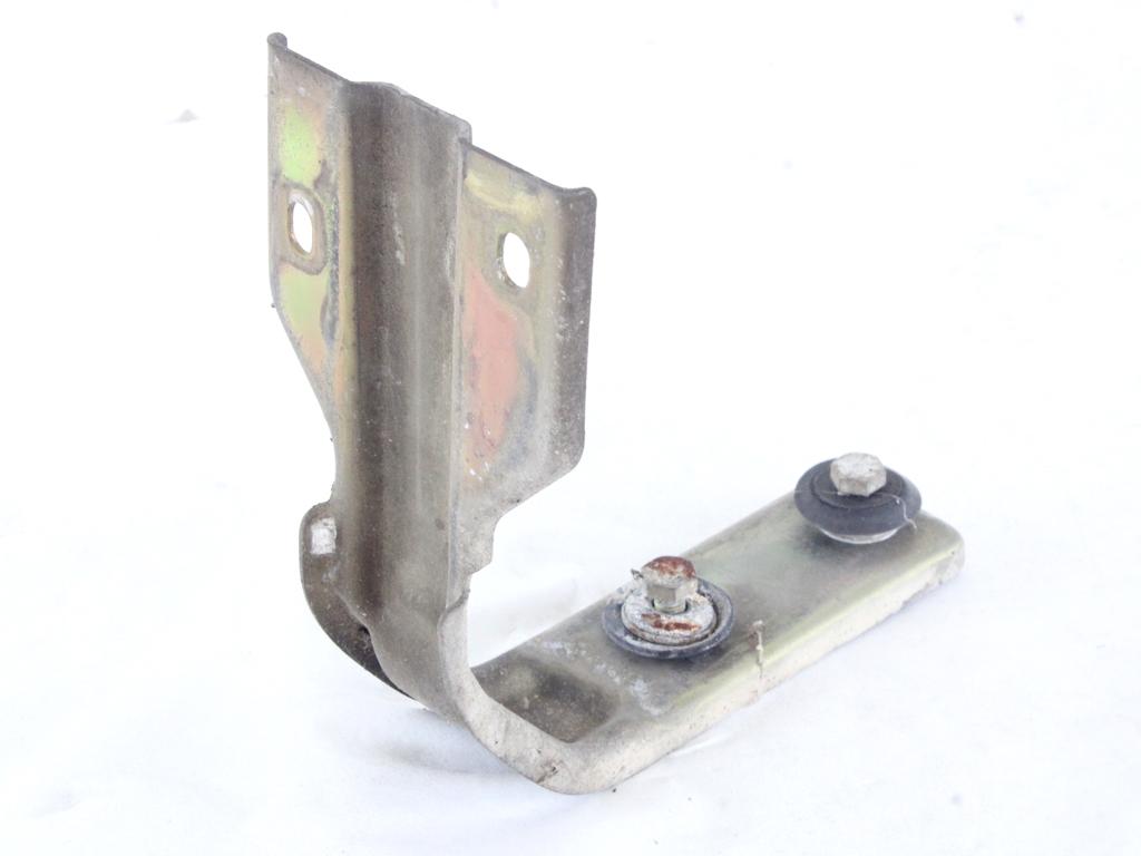 NOSILCI ZADNJEGA ODBIJACA  OEM N. 60527799 ORIGINAL REZERVNI DEL ALFA ROMEO 75 162B (1985 - 1993)BENZINA LETNIK 1992