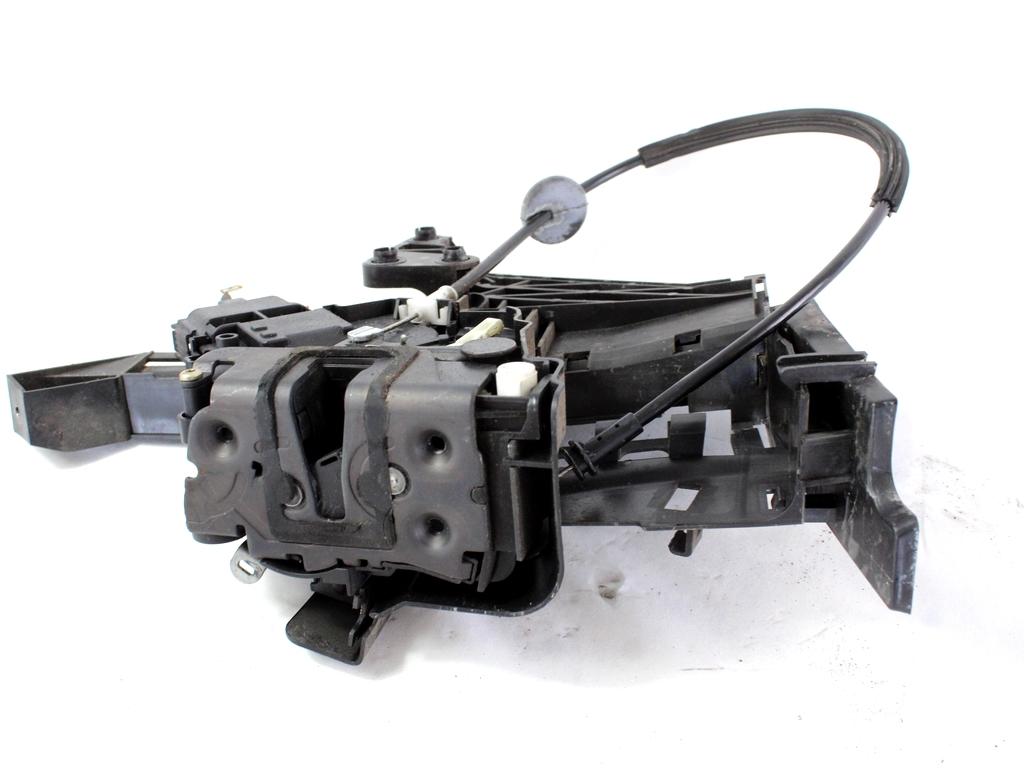 CENTRALNO ZAKLEPANJE ZADNJIH DESNIH VRAT OEM N. 3M5A-R26412-BP ORIGINAL REZERVNI DEL FORD FOCUS CMAX DM2 MK1 R (04/2007 - 2010) DIESEL LETNIK 2006