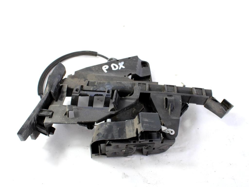 CENTRALNO ZAKLEPANJE ZADNJIH DESNIH VRAT OEM N. 3M5A-R26412-BP ORIGINAL REZERVNI DEL FORD FOCUS CMAX DM2 MK1 R (04/2007 - 2010) DIESEL LETNIK 2006