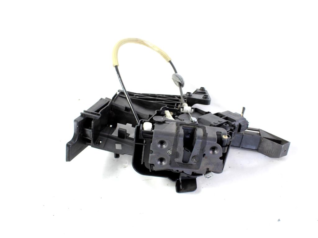 CENTRALNA KLJUCAVNICA ZADJIH LEVIH VRAT OEM N. 3M5A-R26413-BP ORIGINAL REZERVNI DEL FORD FOCUS CMAX DM2 MK1 R (04/2007 - 2010) DIESEL LETNIK 2006