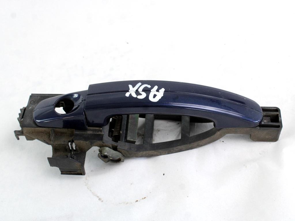 ZUNANJA KLJUKA SPREDNJA LEVA VRATA OEM N. 1305822 ORIGINAL REZERVNI DEL FORD FOCUS CMAX DM2 MK1 R (04/2007 - 2010) DIESEL LETNIK 2006