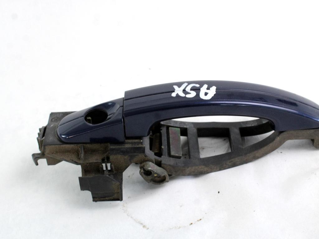 ZUNANJA KLJUKA SPREDNJA LEVA VRATA OEM N. 1305822 ORIGINAL REZERVNI DEL FORD FOCUS CMAX DM2 MK1 R (04/2007 - 2010) DIESEL LETNIK 2006