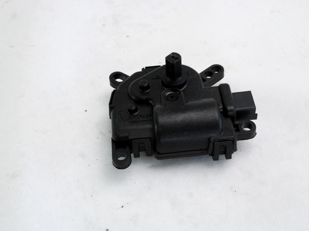 MOTORCEK OGREVANJA OEM N. 1S7H-19B634-CA ORIGINAL REZERVNI DEL FORD FOCUS CMAX DM2 MK1 R (04/2007 - 2010) DIESEL LETNIK 2006