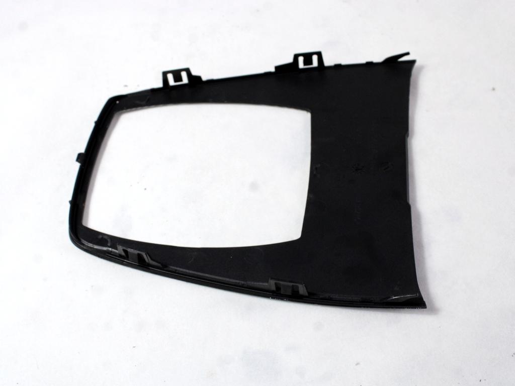 SREDINSKA KONZOLA  OEM N. 3M51-R045B79-DBW ORIGINAL REZERVNI DEL FORD FOCUS CMAX DM2 MK1 R (04/2007 - 2010) DIESEL LETNIK 2006