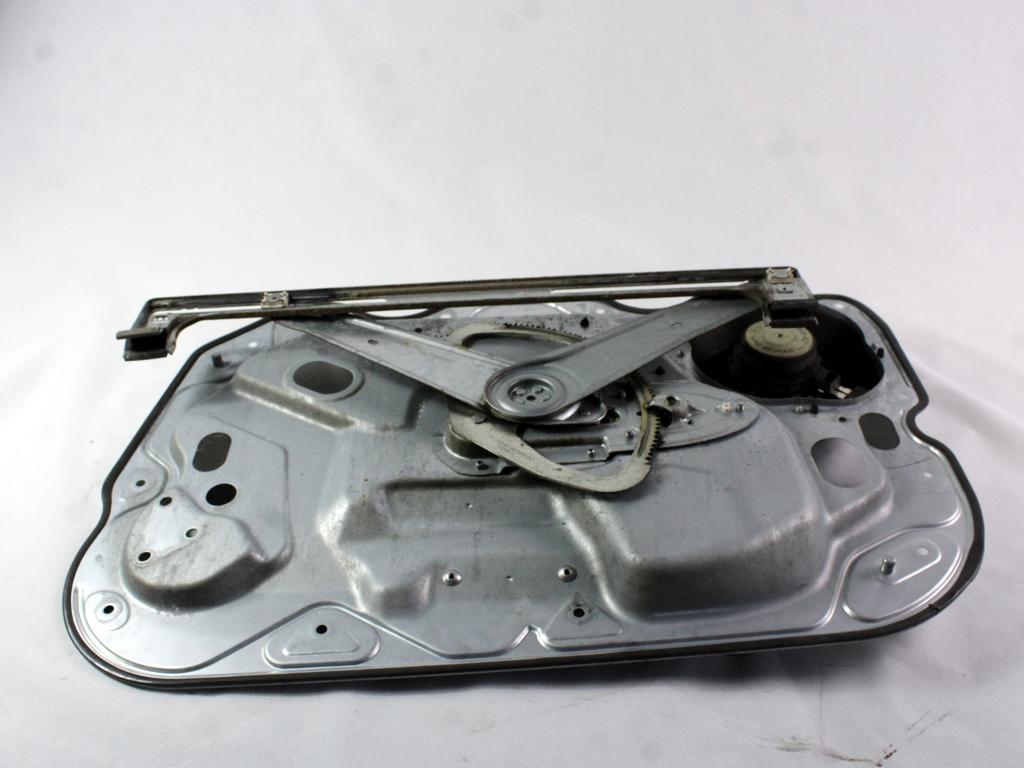 MEHANIZEM DVIGA SPREDNJIH STEKEL  OEM N. 18937 SISTEMA ALZACRISTALLO PORTA ANTERIORE ELETTR ORIGINAL REZERVNI DEL FORD FOCUS CMAX DM2 MK1 R (04/2007 - 2010) DIESEL LETNIK 2006