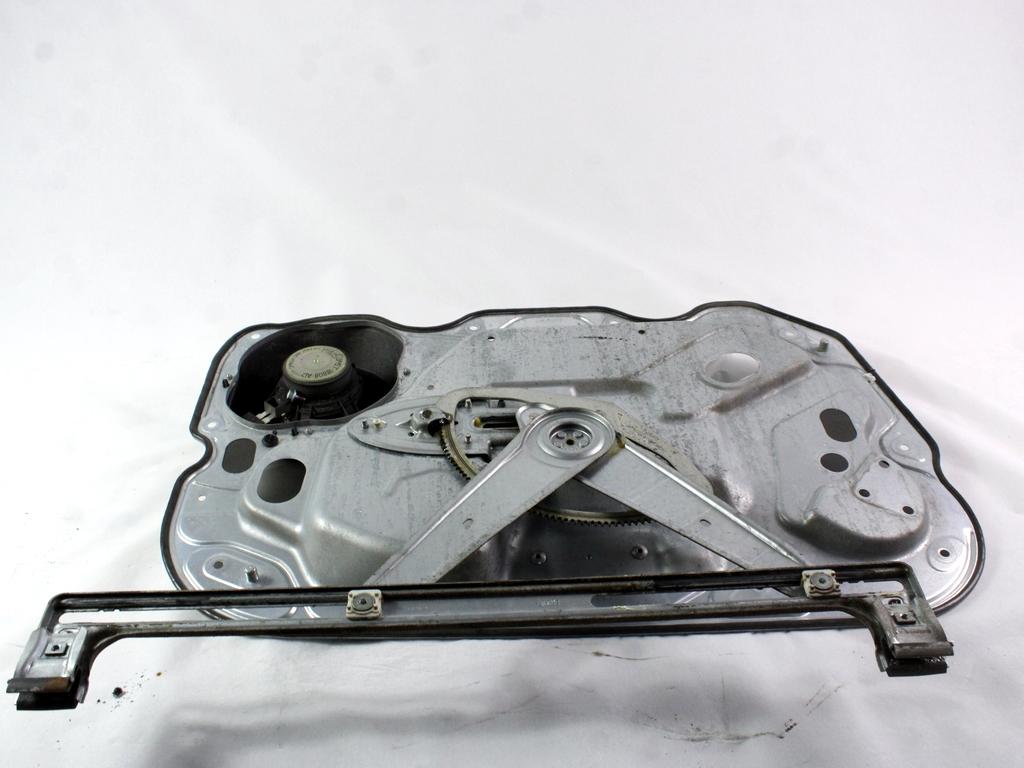 MEHANIZEM DVIGA SPREDNJIH STEKEL  OEM N. 18937 SISTEMA ALZACRISTALLO PORTA ANTERIORE ELETTR ORIGINAL REZERVNI DEL FORD FOCUS CMAX DM2 MK1 R (04/2007 - 2010) DIESEL LETNIK 2006