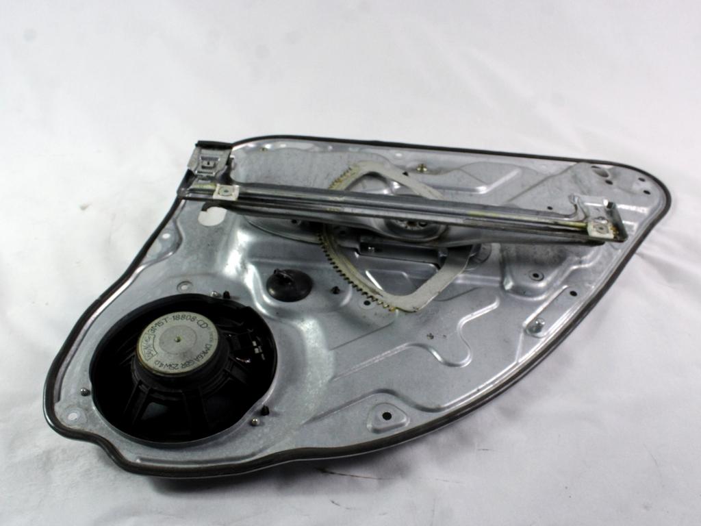 ROCNI SISTEM ZA DVIGOVANJE ZADNJEGA STEKLA  OEM N. 1738644 ORIGINAL REZERVNI DEL FORD FOCUS CMAX DM2 MK1 R (04/2007 - 2010) DIESEL LETNIK 2006