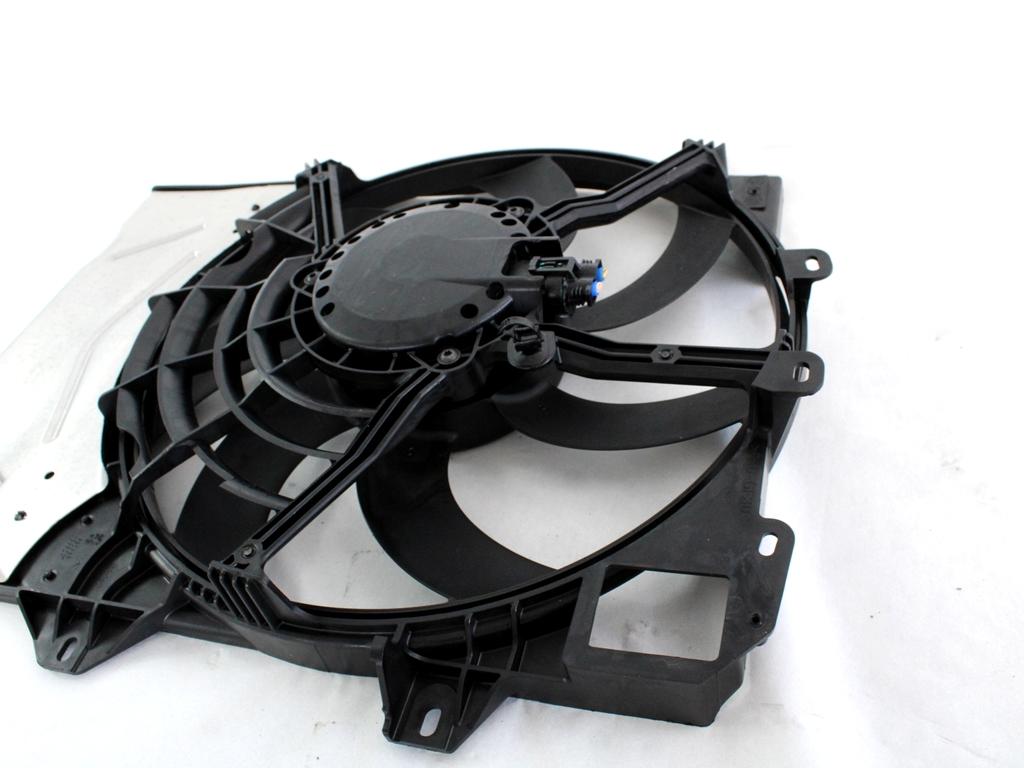 VENTILATOR HLADILNIKA OEM N. 9801666680 ORIGINAL REZERVNI DEL CITROEN C3 PICASSO MK1R (2012 - 2017) DIESEL LETNIK 2016