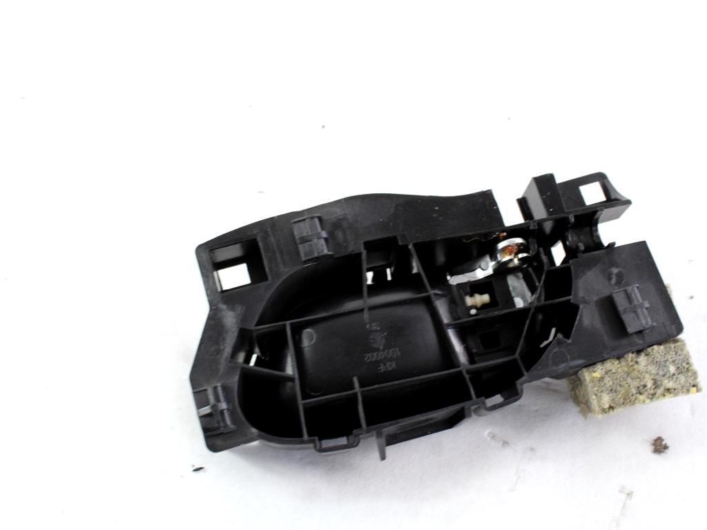 NOTRANJA KLJUKA  OEM N. 9683446577 ORIGINAL REZERVNI DEL CITROEN C3 PICASSO MK1R (2012 - 2017) DIESEL LETNIK 2016