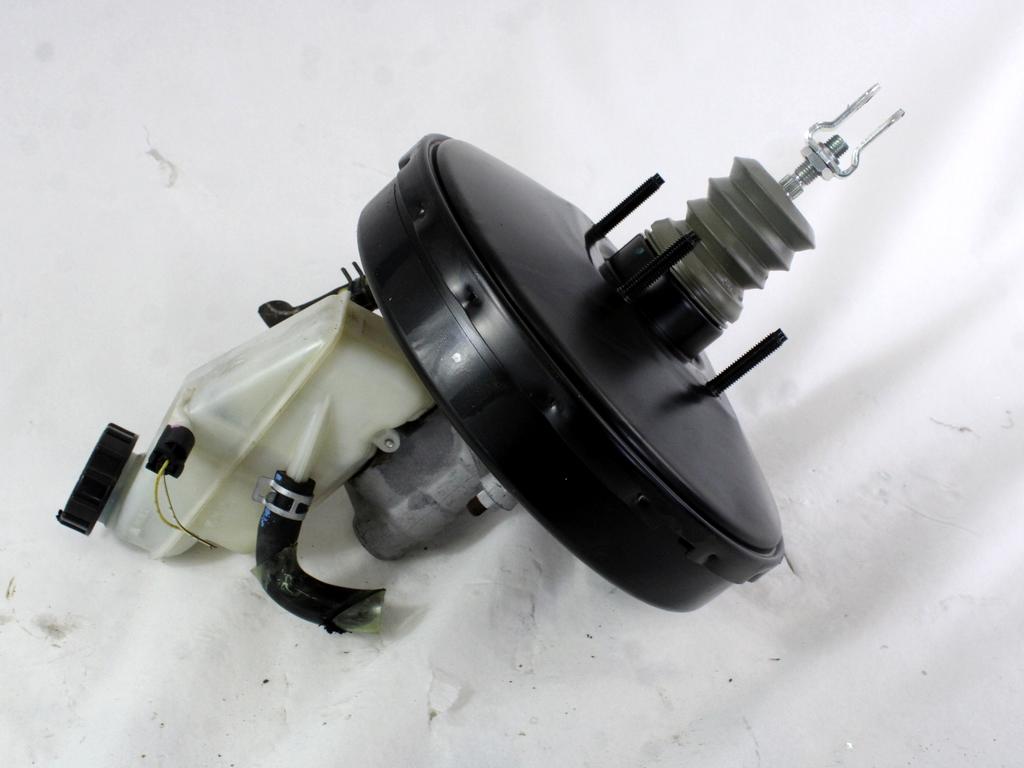 SERVO OJACEVALNIK ZAVOR S PUMPO OEM N. 47200-0D360-A ORIGINAL REZERVNI DEL TOYOTA YARIS P9 MK2 R (2009 - 2011)BENZINA LETNIK 2010