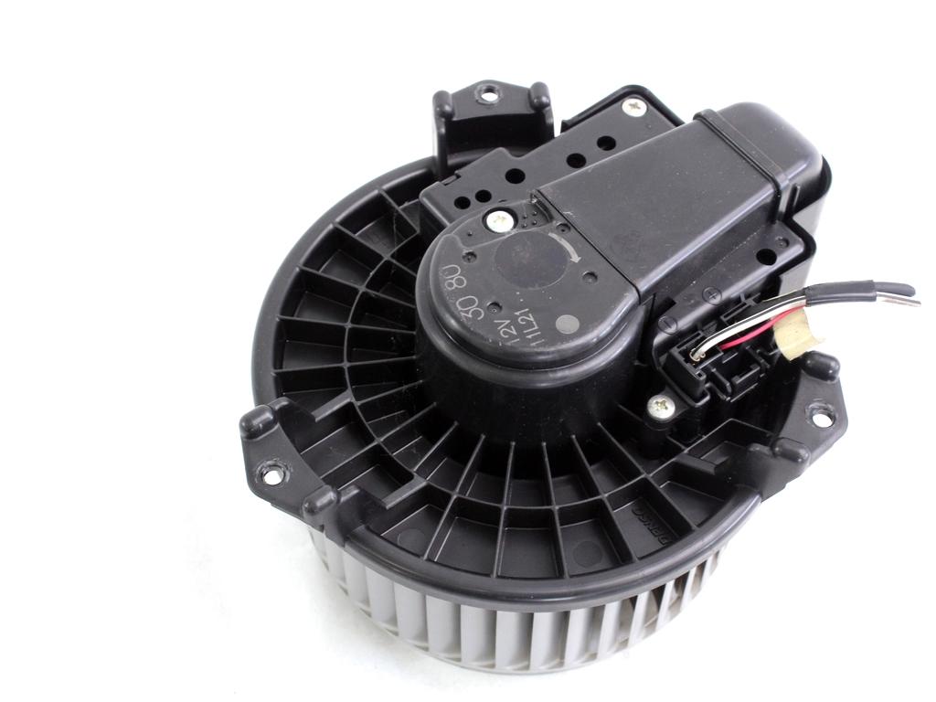 VENTILATOR  KABINE  OEM N. 8710352152 ORIGINAL REZERVNI DEL TOYOTA YARIS P9 MK2 R (2009 - 2011)BENZINA LETNIK 2010