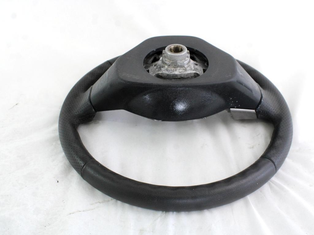 VOLAN OEM N. 451000D130B0 ORIGINAL REZERVNI DEL TOYOTA YARIS P9 MK2 R (2009 - 2011)BENZINA LETNIK 2010