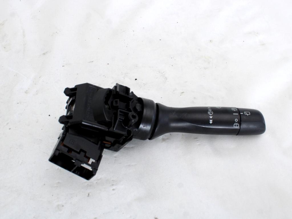 OBVOLANSKO STIKALO OEM N. 846520D031 ORIGINAL REZERVNI DEL TOYOTA YARIS P9 MK2 R (2009 - 2011)BENZINA LETNIK 2010