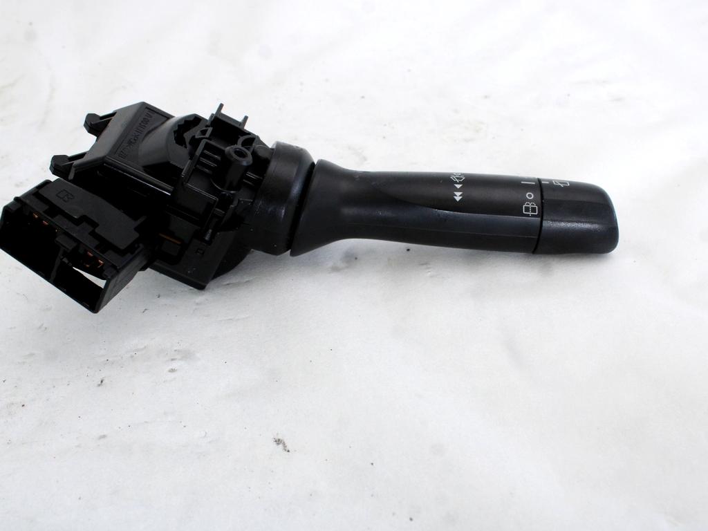 OBVOLANSKO STIKALO OEM N. 846520D031 ORIGINAL REZERVNI DEL TOYOTA YARIS P9 MK2 R (2009 - 2011)BENZINA LETNIK 2010