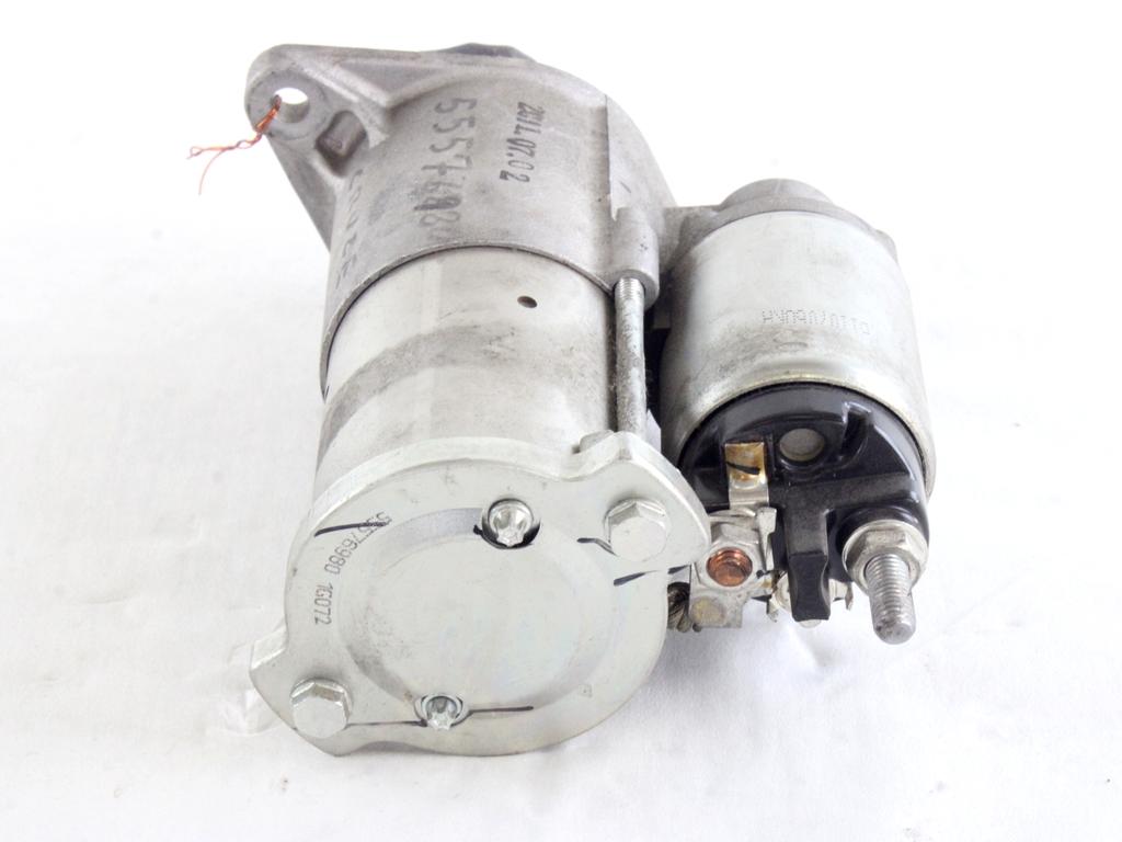 ZAGANJAC MOTORJA  OEM N. 55576980 ORIGINAL REZERVNI DEL CHEVROLET CRUZE J300 J305 (2009 - 2019) BENZINA LETNIK 2012