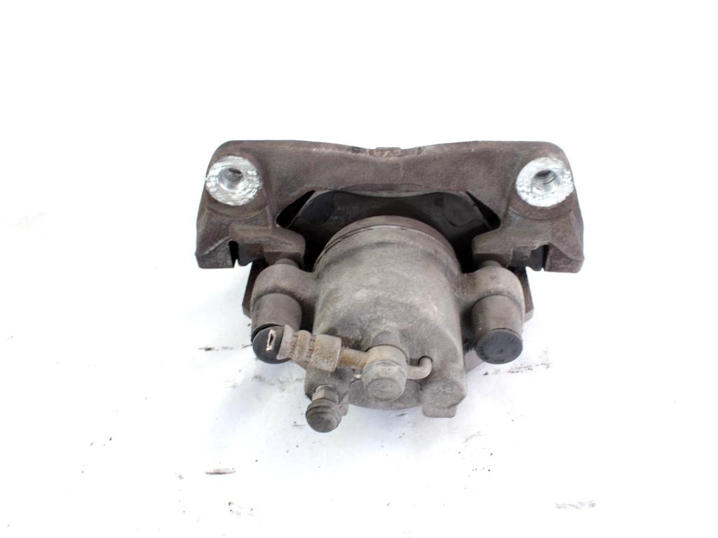 SPREDNJE DESNE ZAVORNE CELJUSTI  OEM N. 477300D070 ORIGINAL REZERVNI DEL TOYOTA YARIS P9 MK2 R (2009 - 2011)BENZINA LETNIK 2010