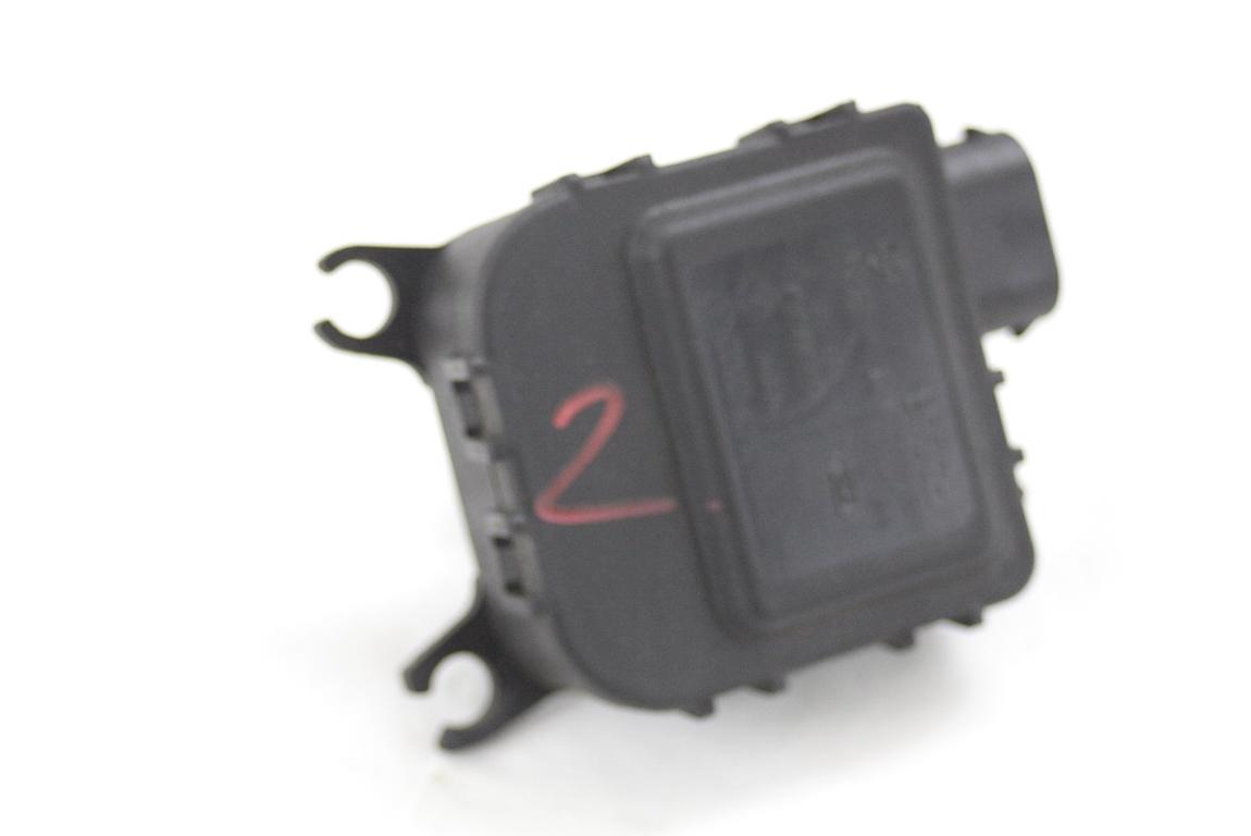 MOTORCEK OGREVANJA OEM N. 6Q1907511B ORIGINAL REZERVNI DEL AUDI A2 8Z 8Z0 (1999 - 2005)BENZINA LETNIK 2001