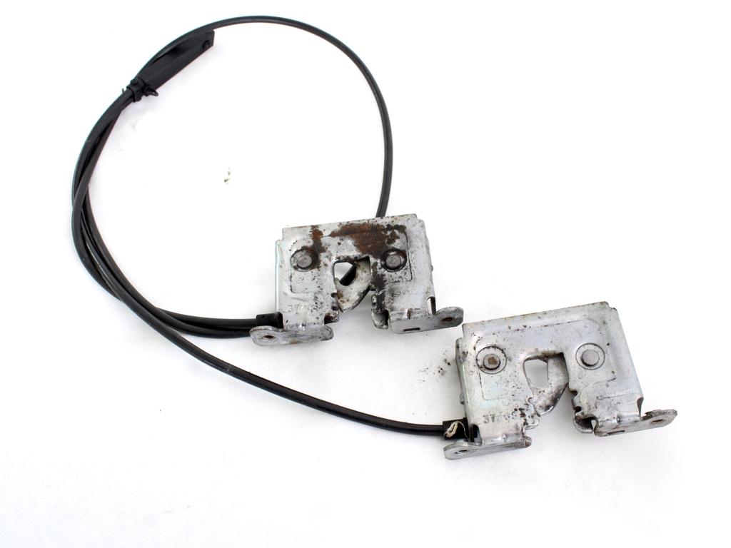 ZAKLEP POKROVA MOTORJA  OEM N. 22486 COPPIA SERRATURE COFANO ANTERIORE ORIGINAL REZERVNI DEL MINI ONE / COOPER BERLINA CABRIO R56 R57 (2007 - 2013) DIESEL LETNIK 2008