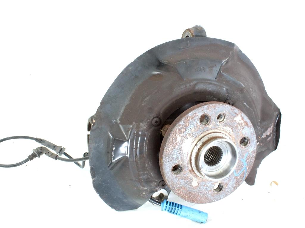 LEVI VRTLJIVI LEZAJ / PESTO KOLESA Z LEZAJEM SPREDAJ OEM N. 31216779795 ORIGINAL REZERVNI DEL MINI ONE / COOPER BERLINA CABRIO R56 R57 (2007 - 2013) DIESEL LETNIK 2008