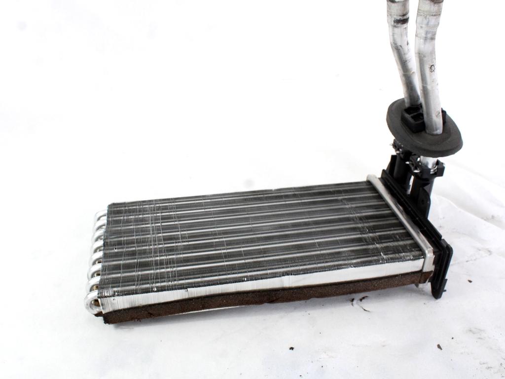 GRELEC RADIATORJA OEM N. 6448T9 ORIGINAL REZERVNI DEL PEUGEOT 5008 0U 0E MK1 (2009 - 2013) DIESEL LETNIK 2010