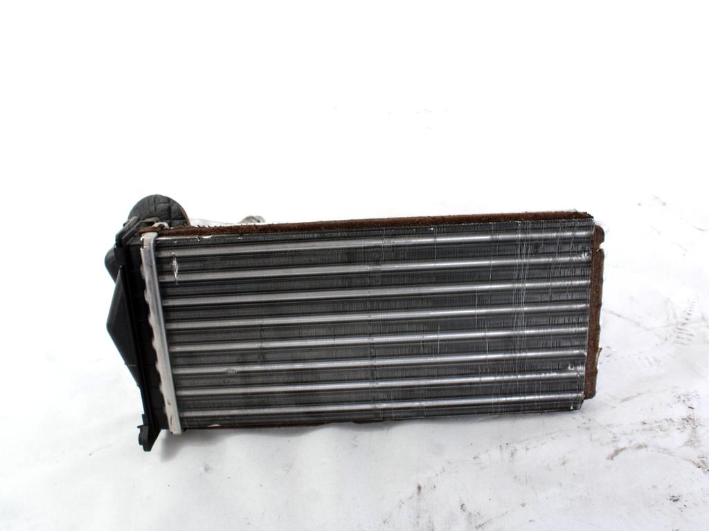 GRELEC RADIATORJA OEM N. 6448T9 ORIGINAL REZERVNI DEL PEUGEOT 5008 0U 0E MK1 (2009 - 2013) DIESEL LETNIK 2010